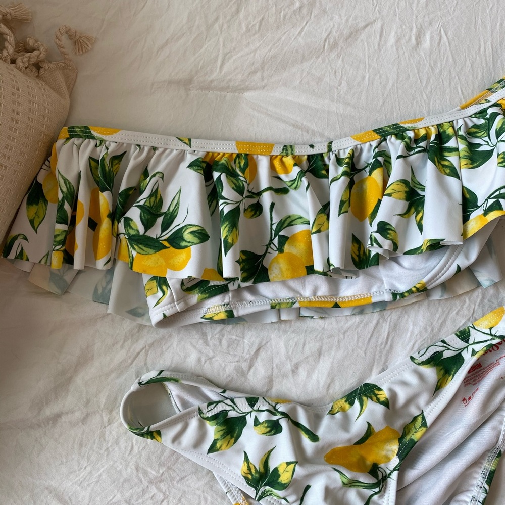 Off the shoulder bikini